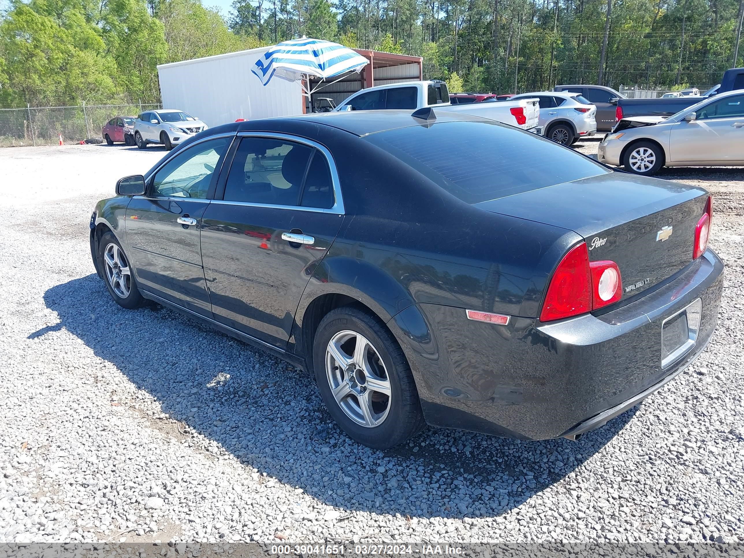 Photo 2 VIN: 1G1ZC5E05CF230812 - CHEVROLET MALIBU 