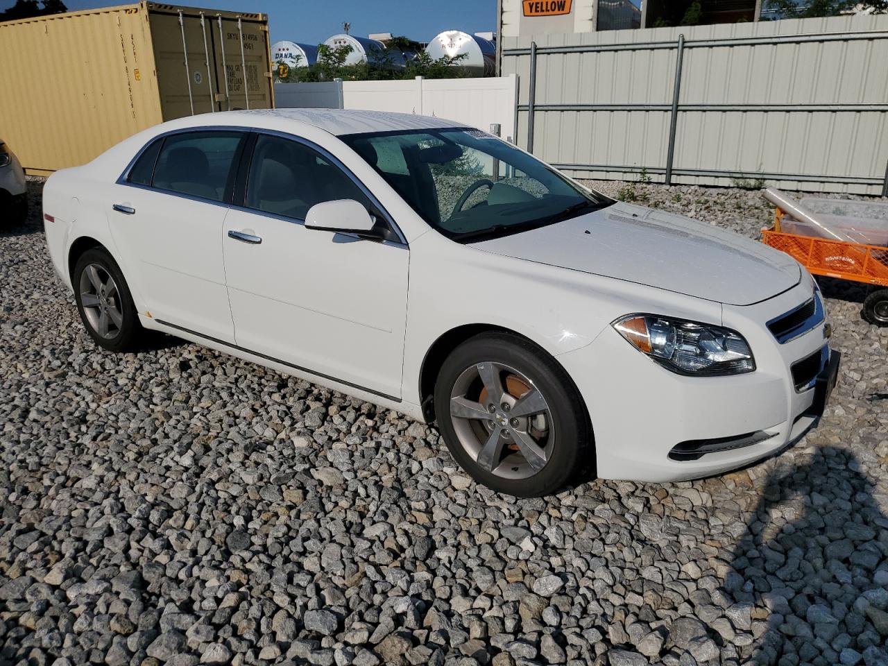 Photo 3 VIN: 1G1ZC5E06CF100442 - CHEVROLET MALIBU 