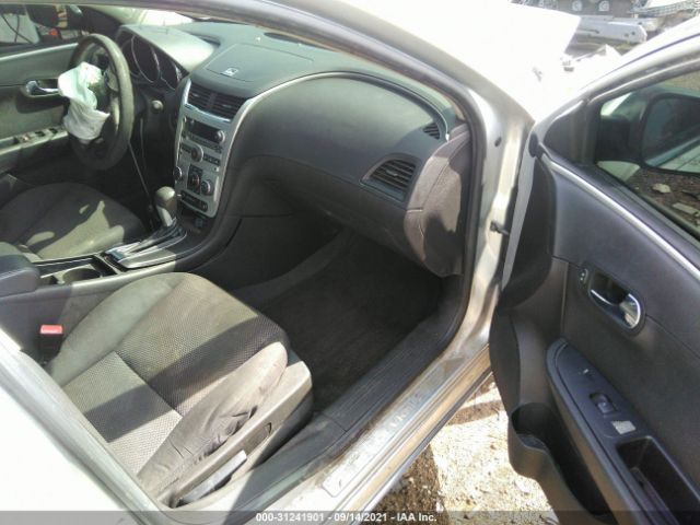 Photo 4 VIN: 1G1ZC5E07CF133028 - CHEVROLET MALIBU 