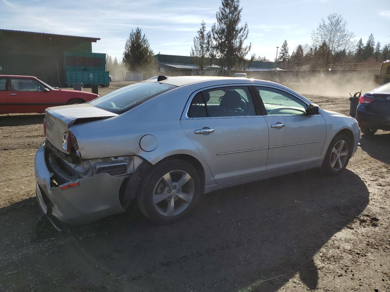 Photo 2 VIN: 1G1ZC5E07CF365872 - CHEVROLET MALIBU 