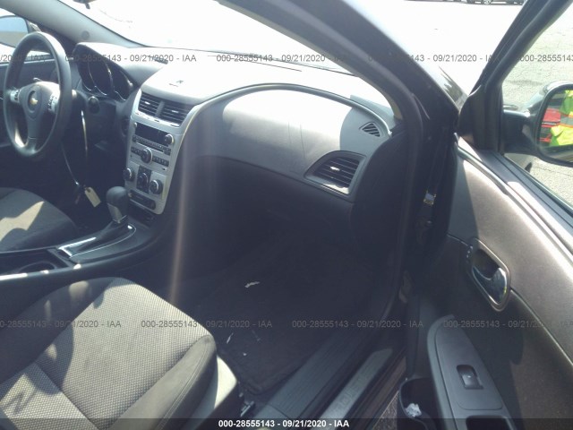 Photo 4 VIN: 1G1ZC5E08CF315420 - CHEVROLET MALIBU 