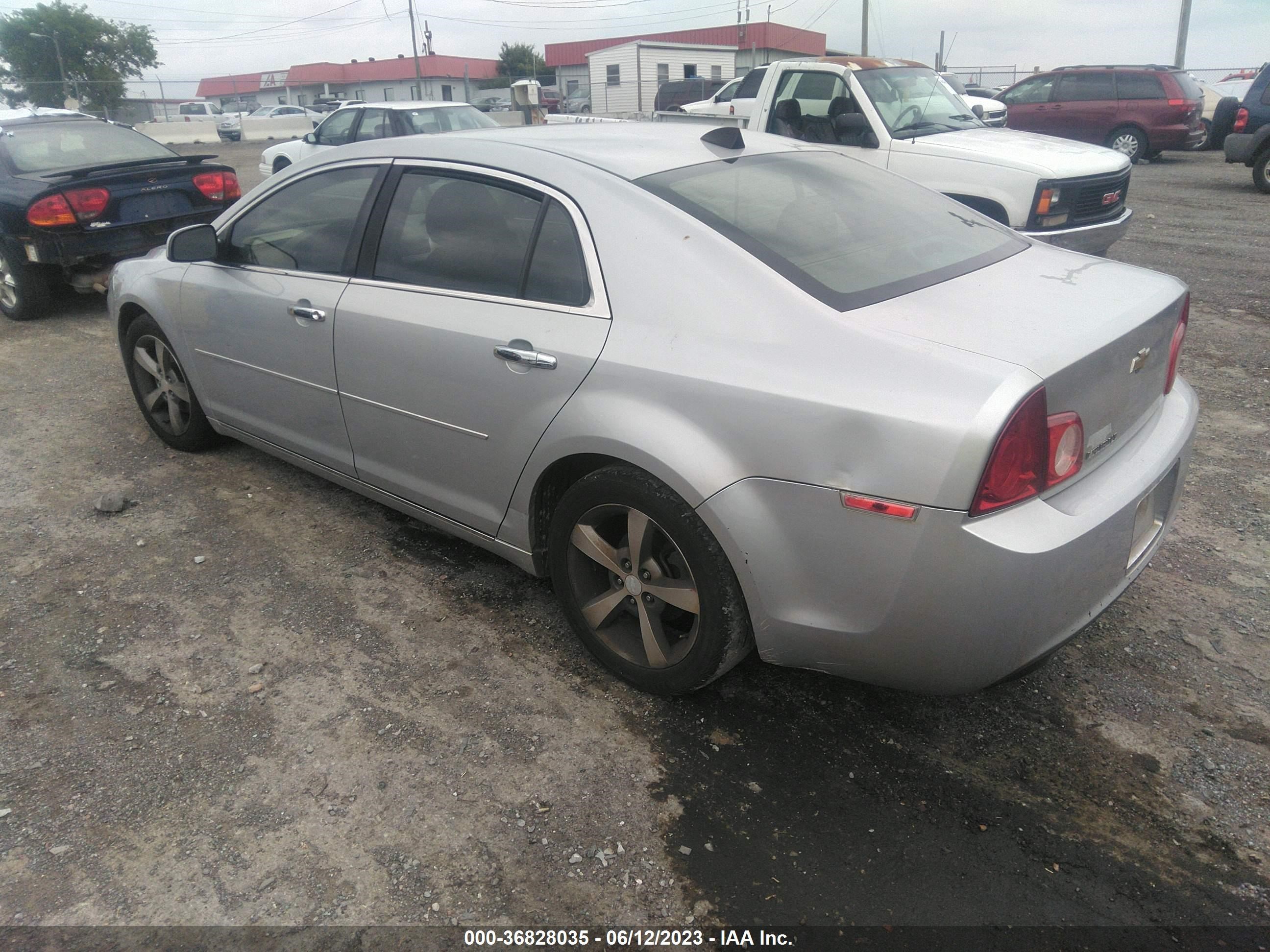 Photo 2 VIN: 1G1ZC5E09CF300831 - CHEVROLET MALIBU 