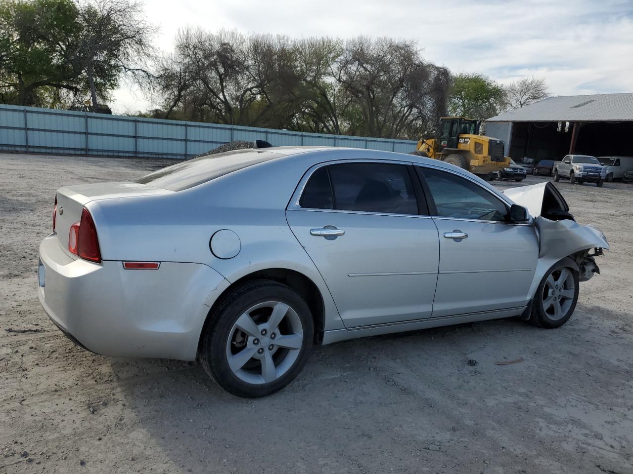 Photo 2 VIN: 1G1ZC5E0XCF282159 - CHEVROLET MALIBU 