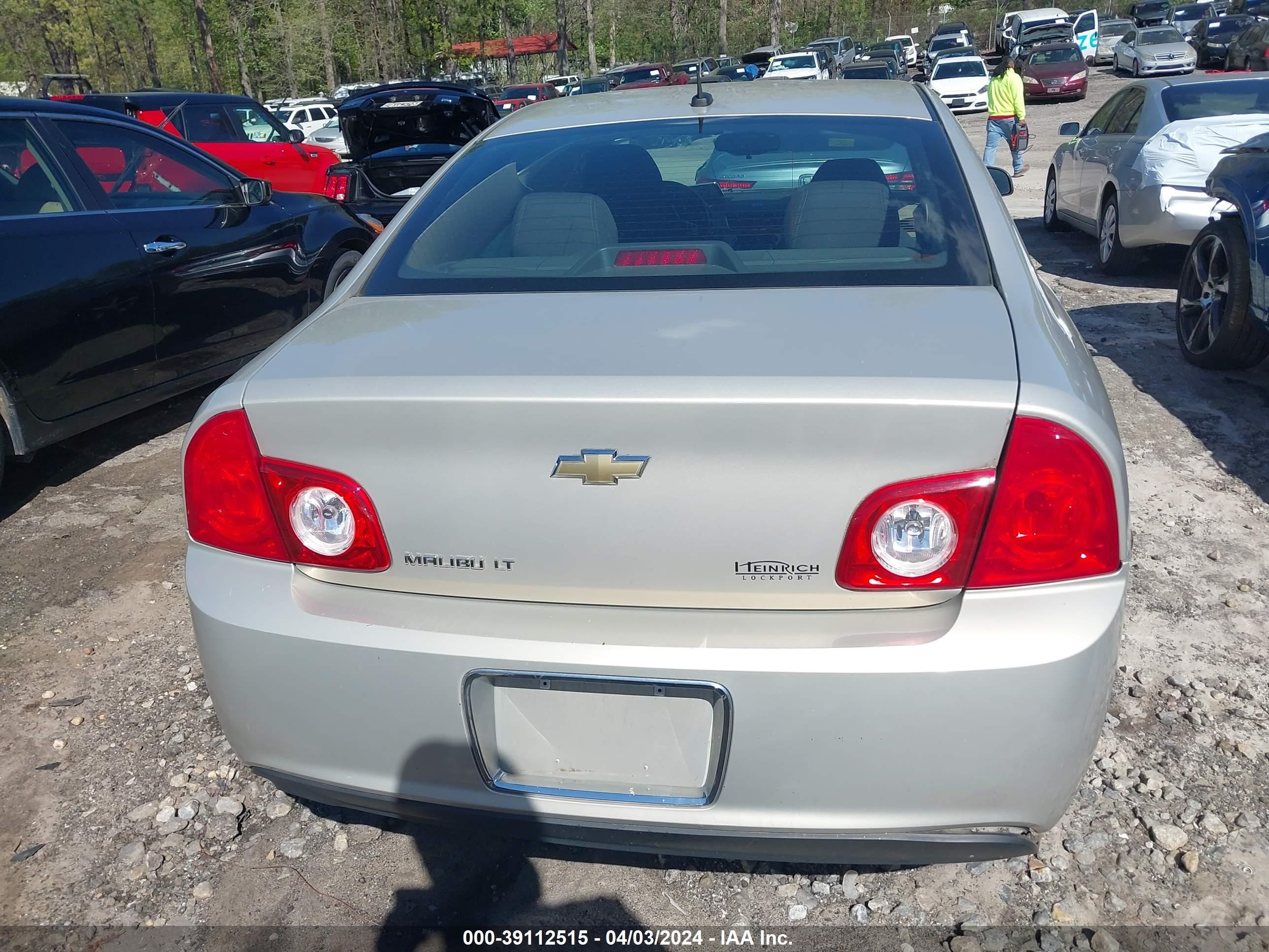 Photo 15 VIN: 1G1ZC5E10BF262820 - CHEVROLET MALIBU 