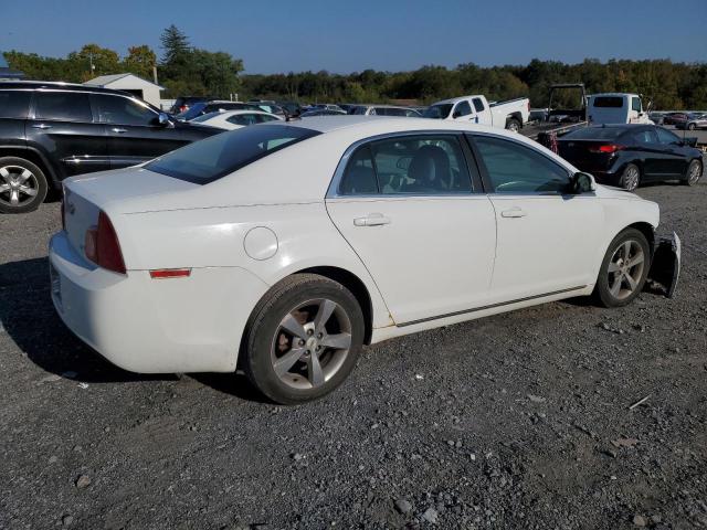 Photo 2 VIN: 1G1ZC5E11BF330154 - CHEVROLET MALIBU 