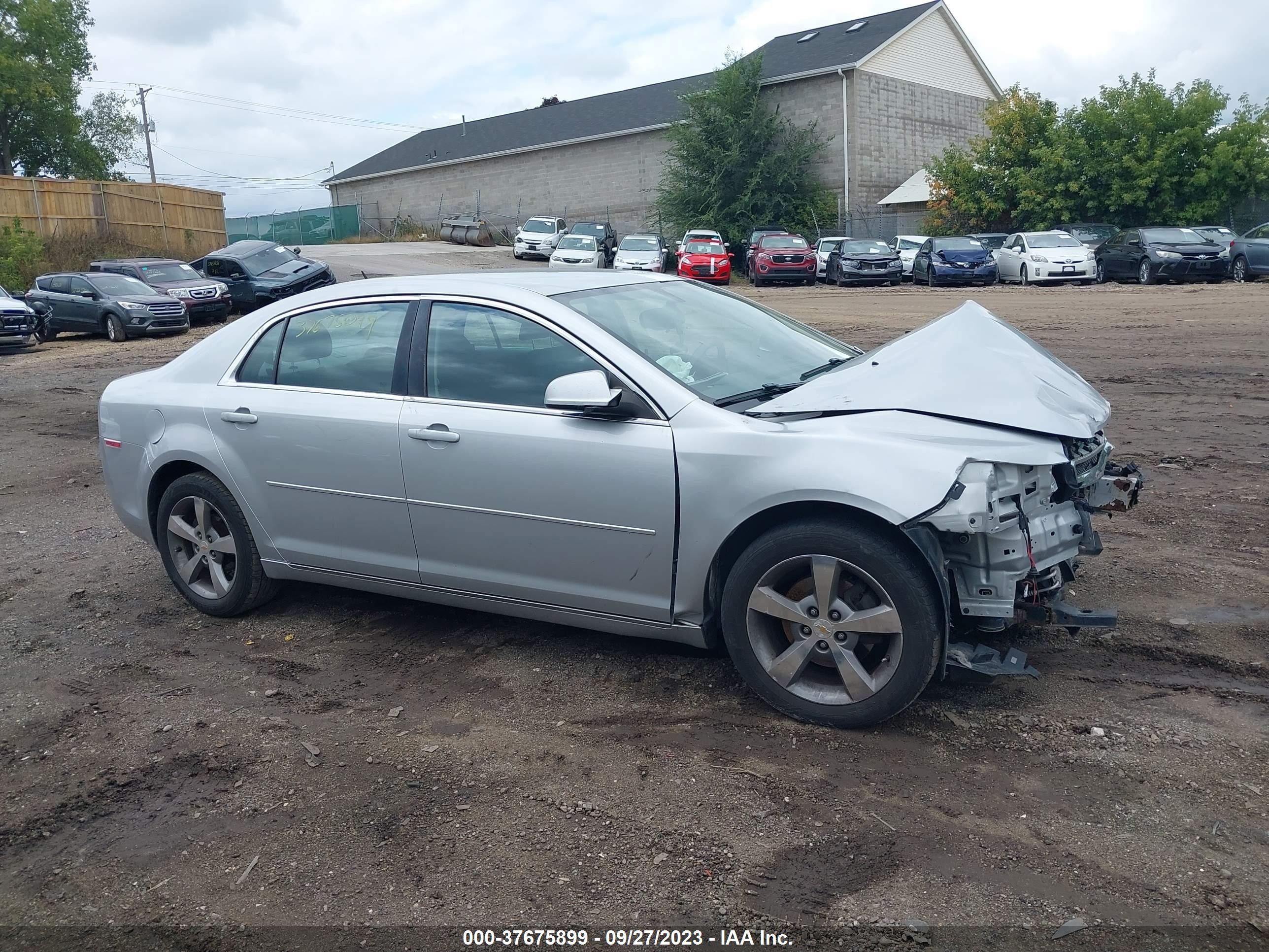 Photo 12 VIN: 1G1ZC5E12BF103510 - CHEVROLET MALIBU 