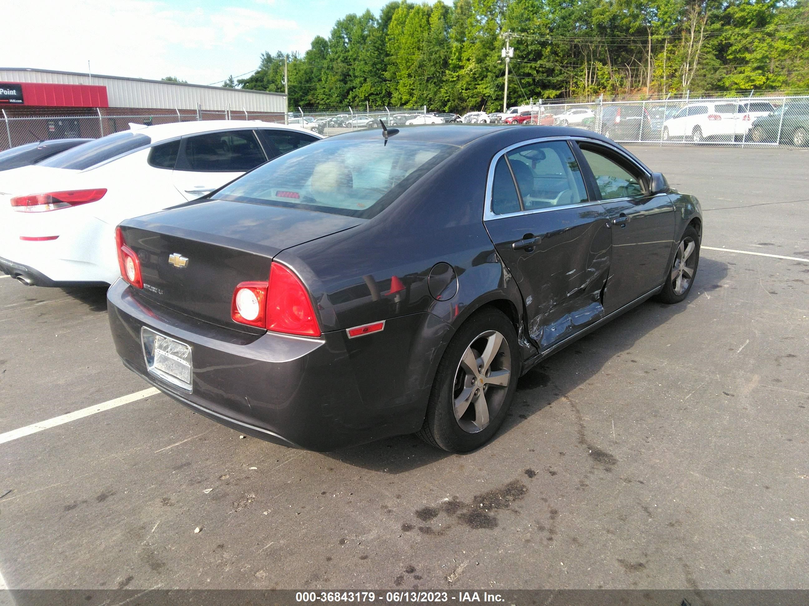 Photo 3 VIN: 1G1ZC5E12BF174108 - CHEVROLET MALIBU 