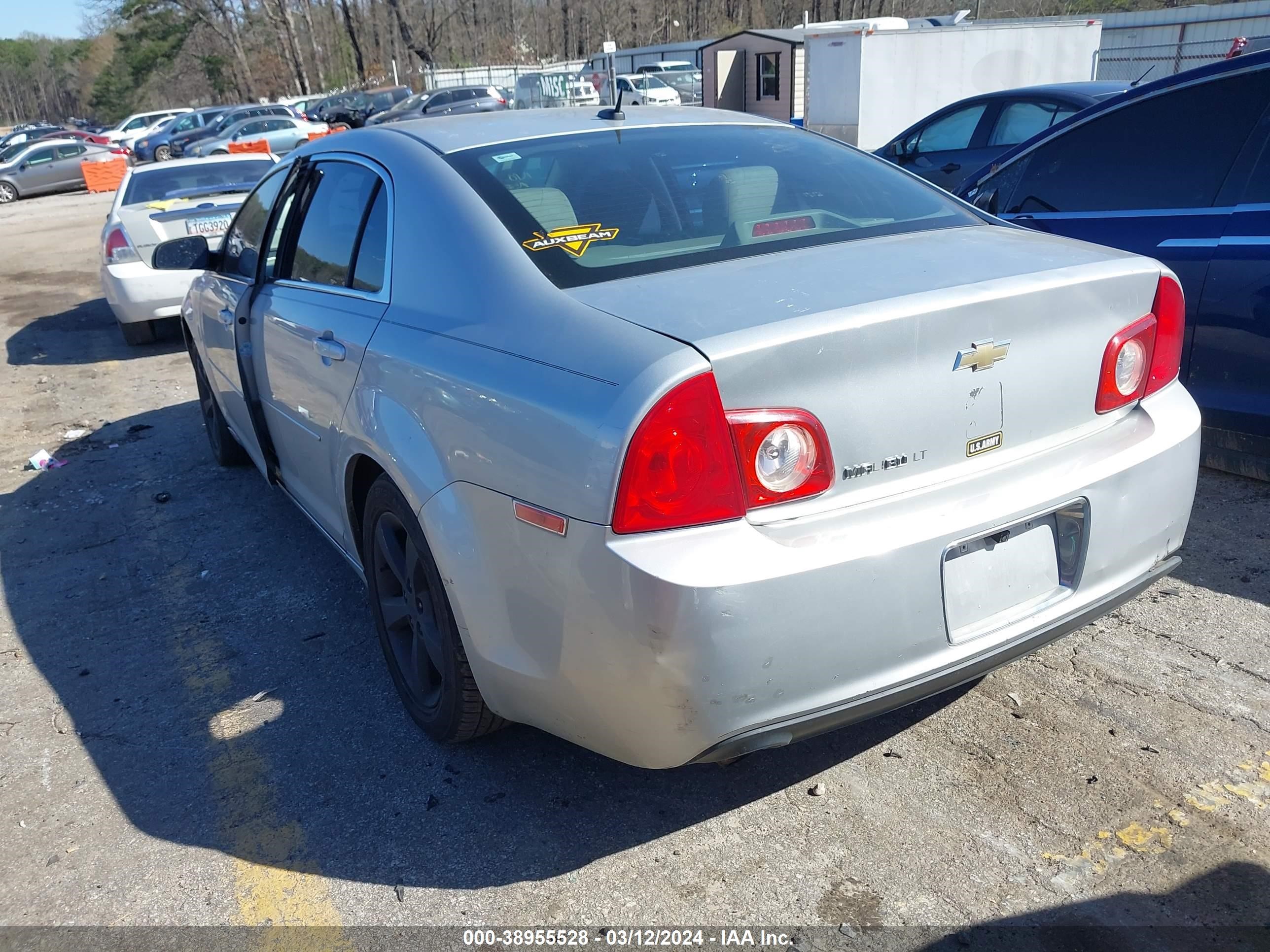 Photo 2 VIN: 1G1ZC5E14BF340760 - CHEVROLET MALIBU 