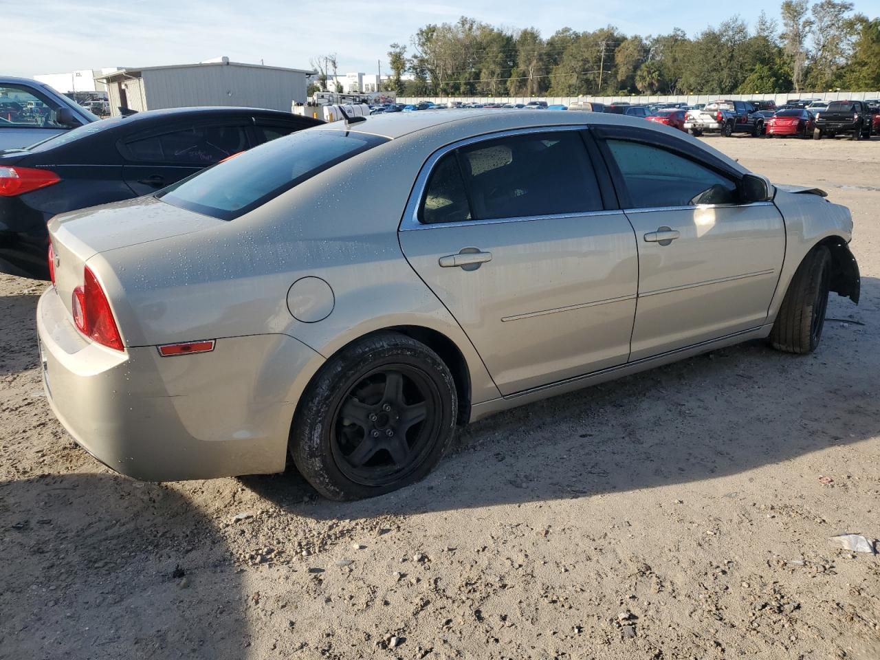 Photo 2 VIN: 1G1ZC5E16BF315648 - CHEVROLET MALIBU 