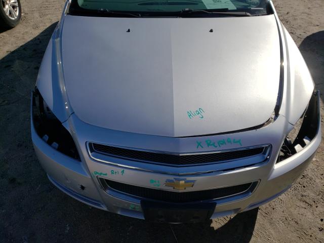 Photo 8 VIN: 1G1ZC5E18BF257493 - CHEVROLET MALIBU 