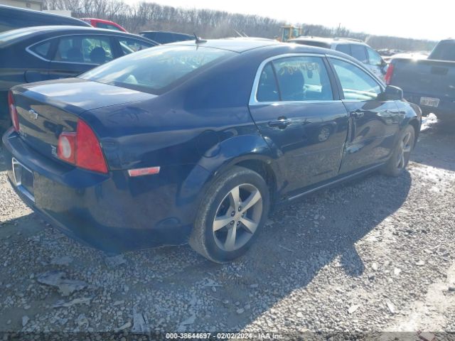 Photo 3 VIN: 1G1ZC5E18BF267215 - CHEVROLET MALIBU 