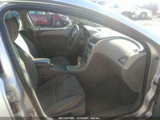 Photo 4 VIN: 1G1ZC5E19BF156186 - CHEVROLET MALIBU 