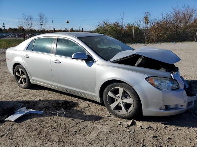 Photo 3 VIN: 1G1ZC5E1XBF333960 - CHEVROLET MALIBU 