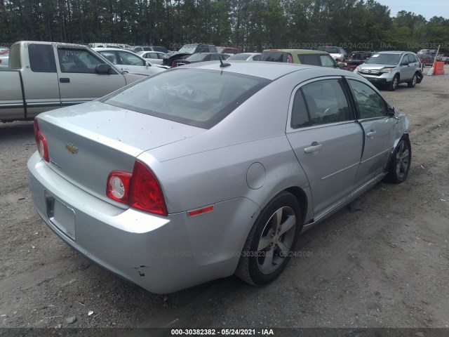 Photo 3 VIN: 1G1ZC5E1XBF364724 - CHEVROLET MALIBU 