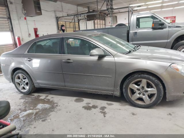 Photo 4 VIN: 1G1ZC5EB0AF263201 - CHEVROLET MALIBU 