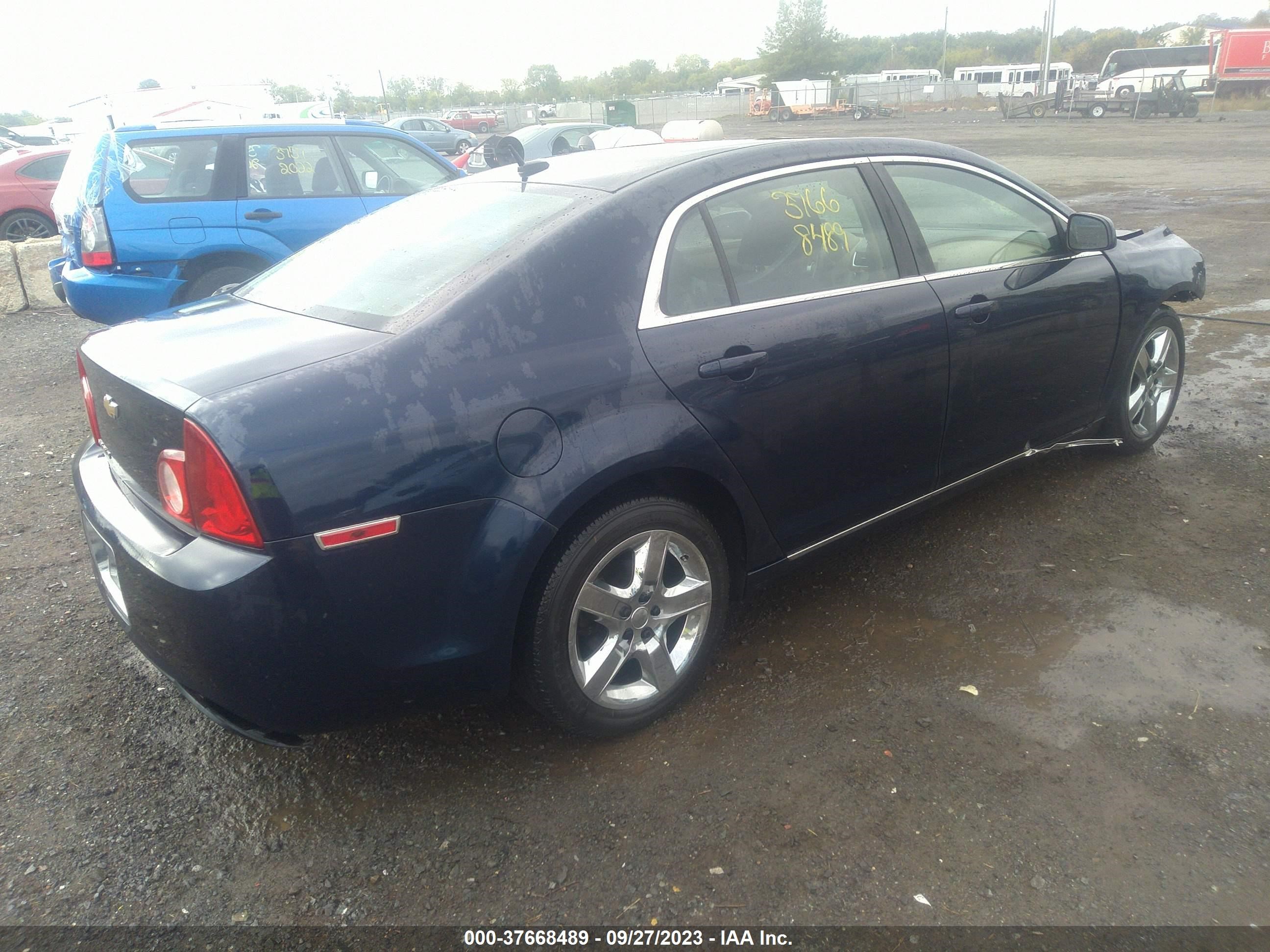 Photo 3 VIN: 1G1ZC5EB1AF149224 - CHEVROLET MALIBU 