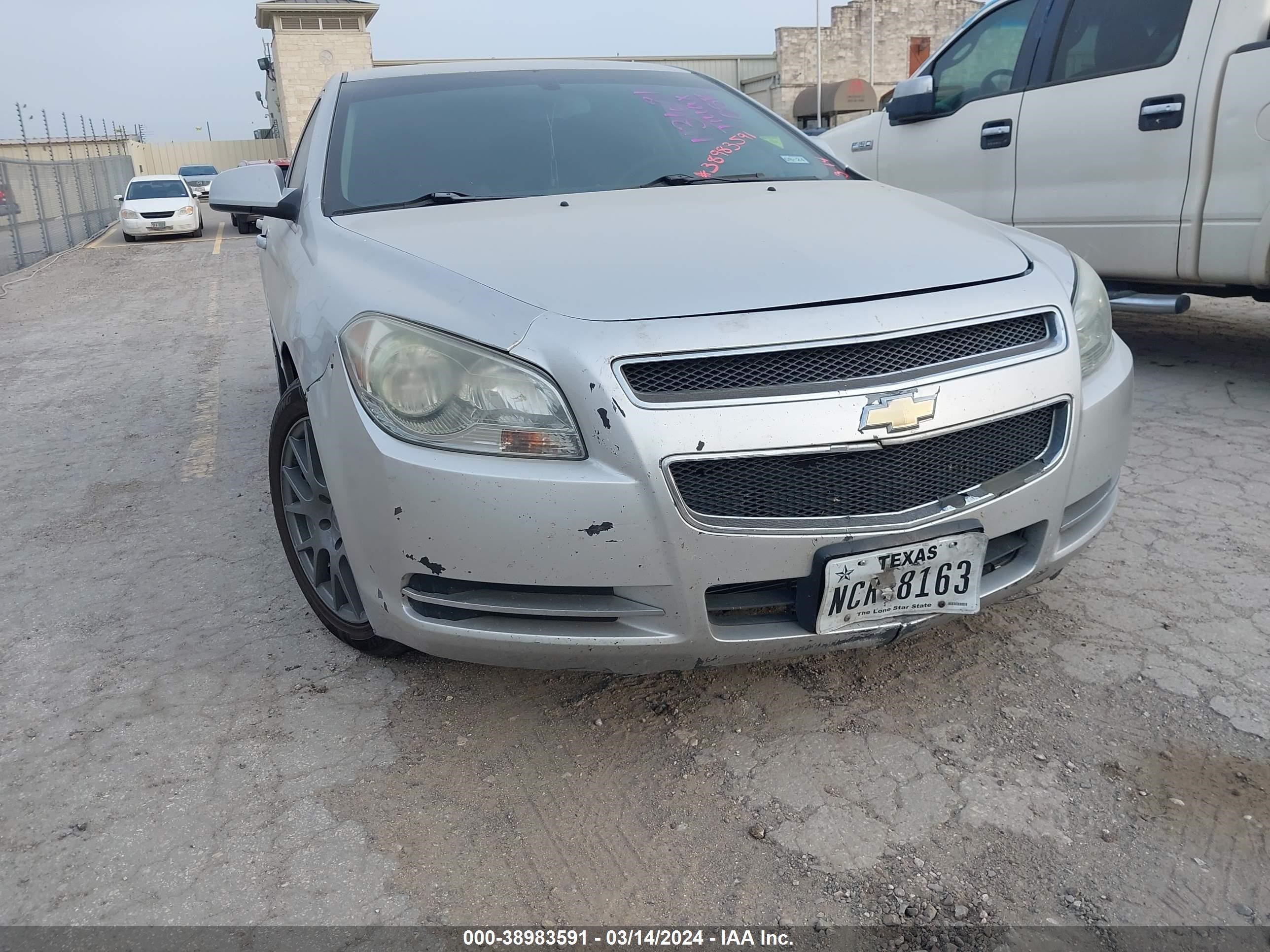 Photo 5 VIN: 1G1ZC5EB3AF113681 - CHEVROLET MALIBU 