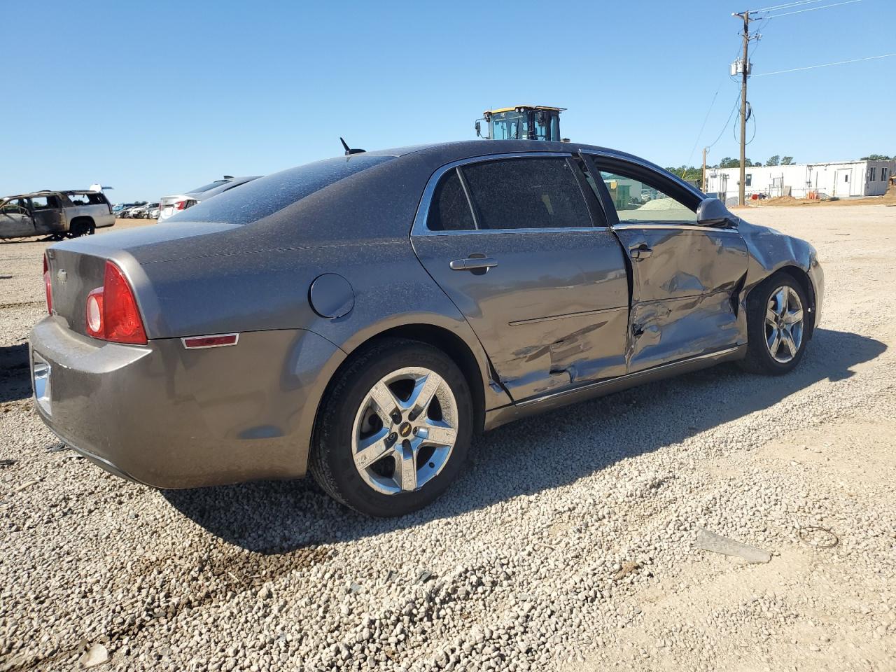 Photo 2 VIN: 1G1ZC5EB3AF183102 - CHEVROLET MALIBU 