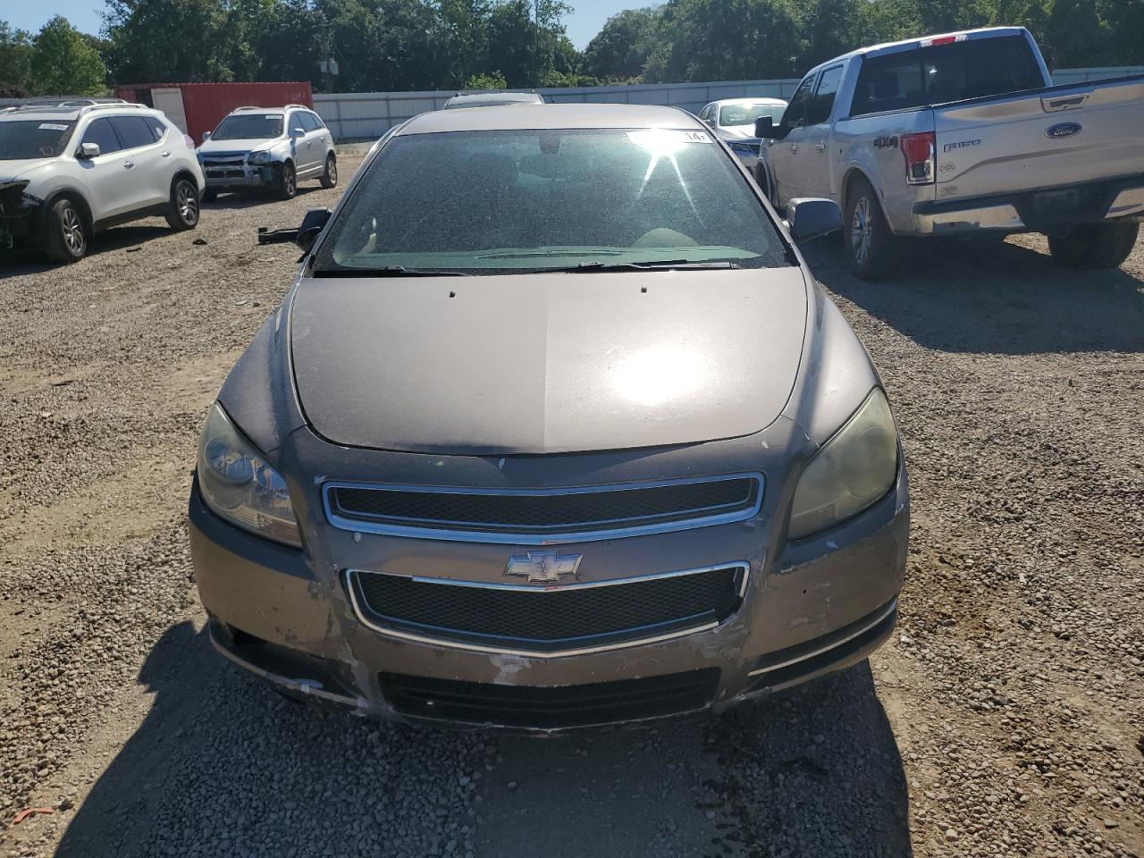 Photo 4 VIN: 1G1ZC5EB3AF183102 - CHEVROLET MALIBU 