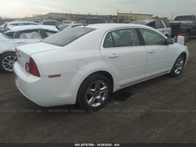 Photo 3 VIN: 1G1ZC5EB5AF217704 - CHEVROLET MALIBU 