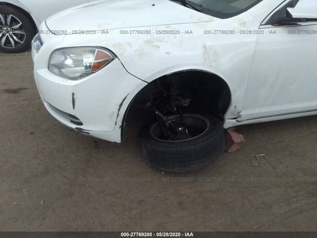 Photo 5 VIN: 1G1ZC5EB5AF231571 - CHEVROLET MALIBU 