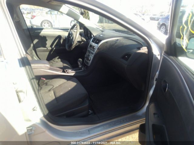 Photo 4 VIN: 1G1ZC5EB9AF234960 - CHEVROLET MALIBU 