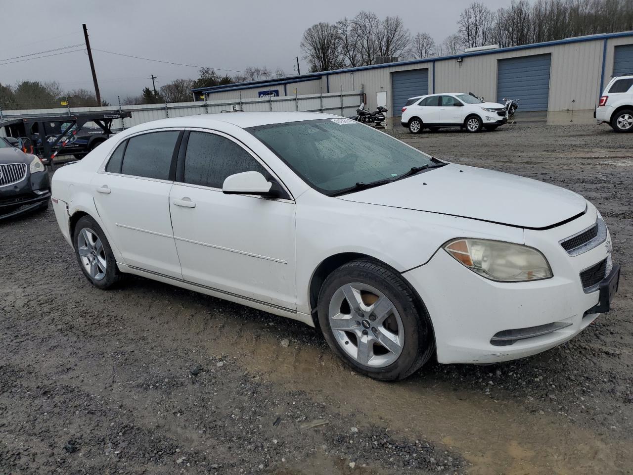 Photo 3 VIN: 1G1ZC5EBXAF166720 - CHEVROLET MALIBU 