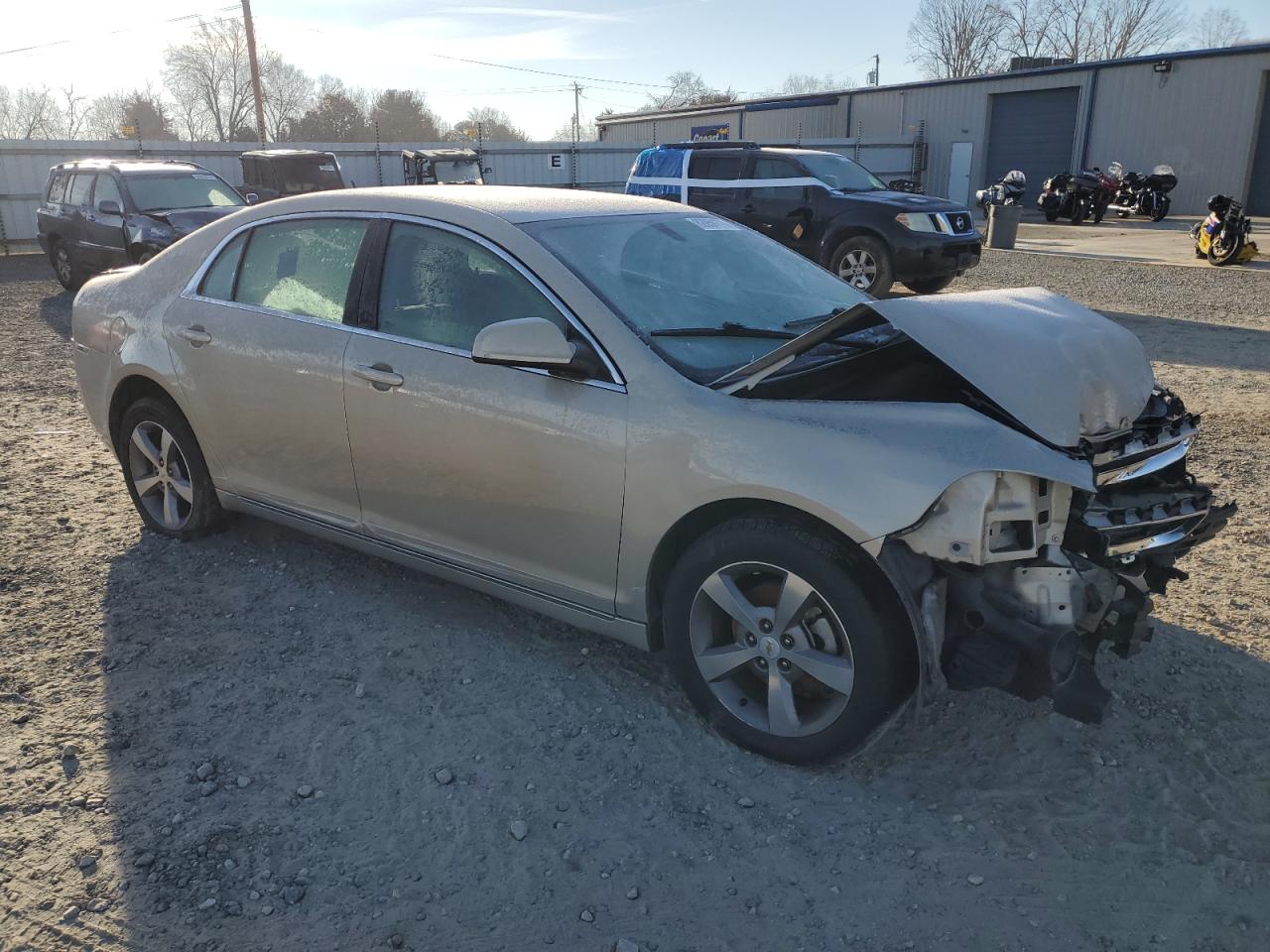 Photo 3 VIN: 1G1ZC5EU2BF179934 - CHEVROLET MALIBU 