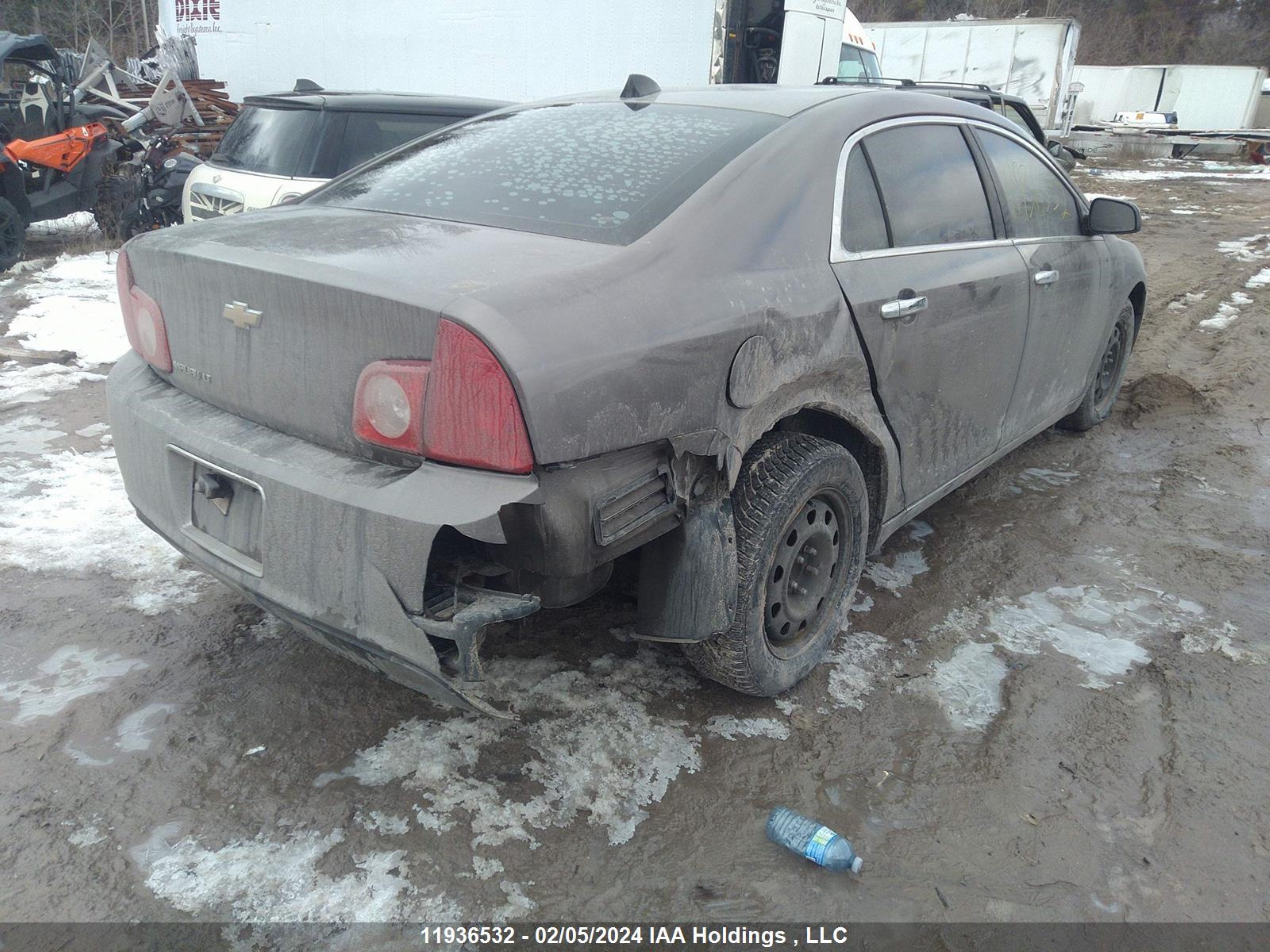 Photo 3 VIN: 1G1ZC5EU3CF136186 - CHEVROLET MALIBU 