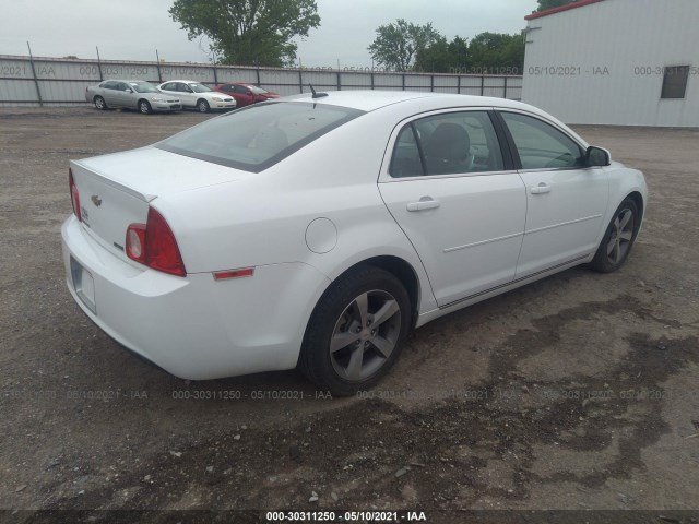 Photo 3 VIN: 1G1ZC5EU5BF385197 - CHEVROLET MALIBU 