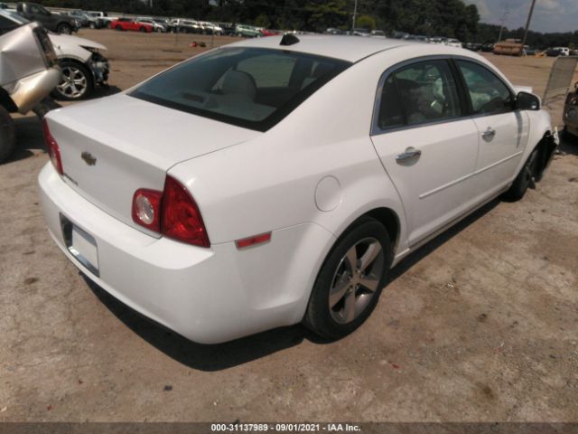 Photo 3 VIN: 1G1ZC5EU5CF393060 - CHEVROLET MALIBU 