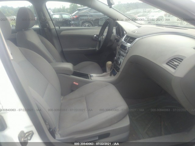 Photo 4 VIN: 1G1ZC5EU7BF399795 - CHEVROLET MALIBU 