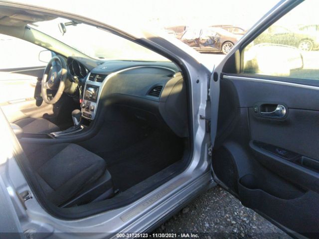 Photo 4 VIN: 1G1ZC5EU9BF180529 - CHEVROLET MALIBU 