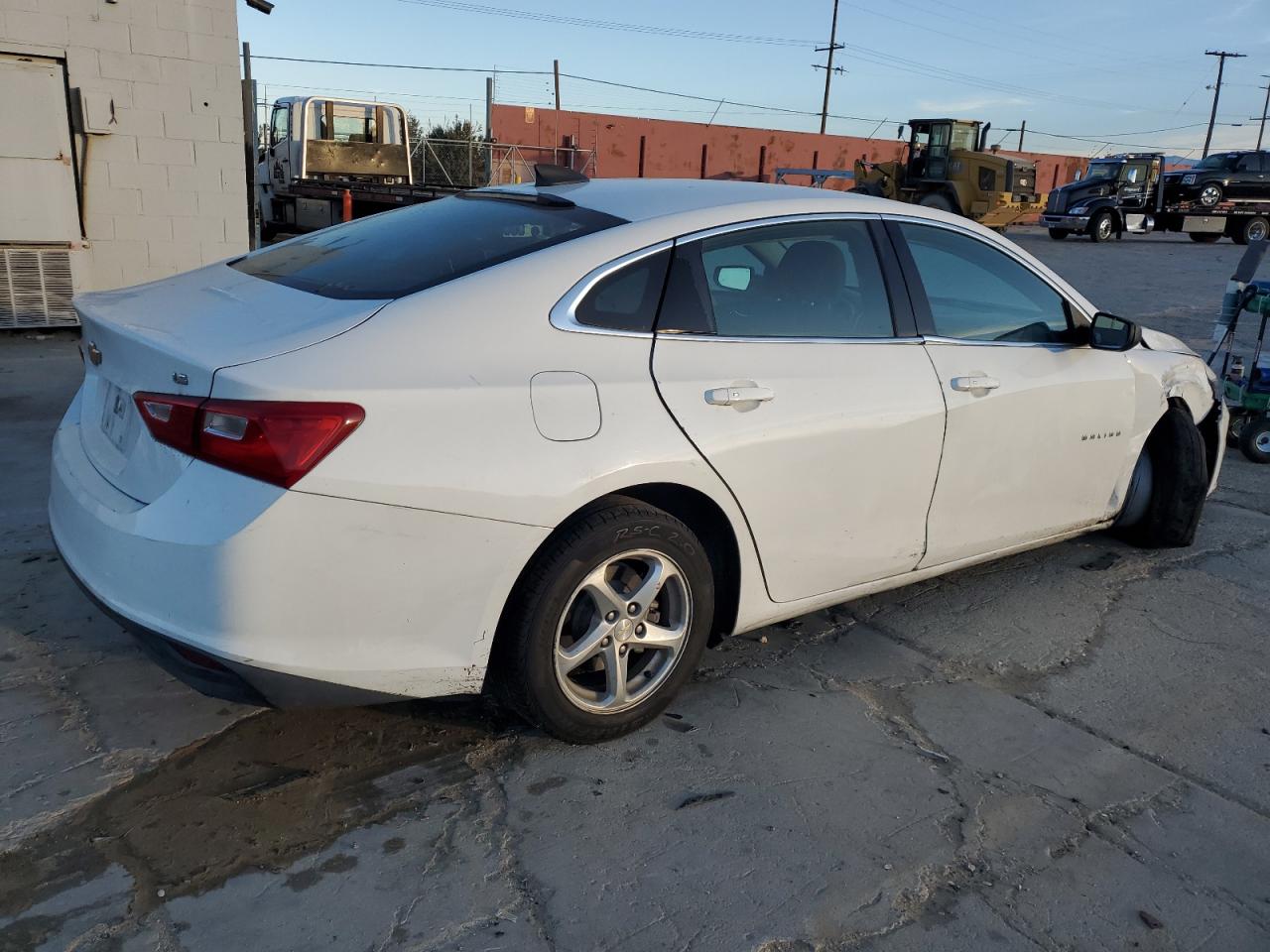 Photo 2 VIN: 1G1ZC5ST0GF226915 - CHEVROLET MALIBU 