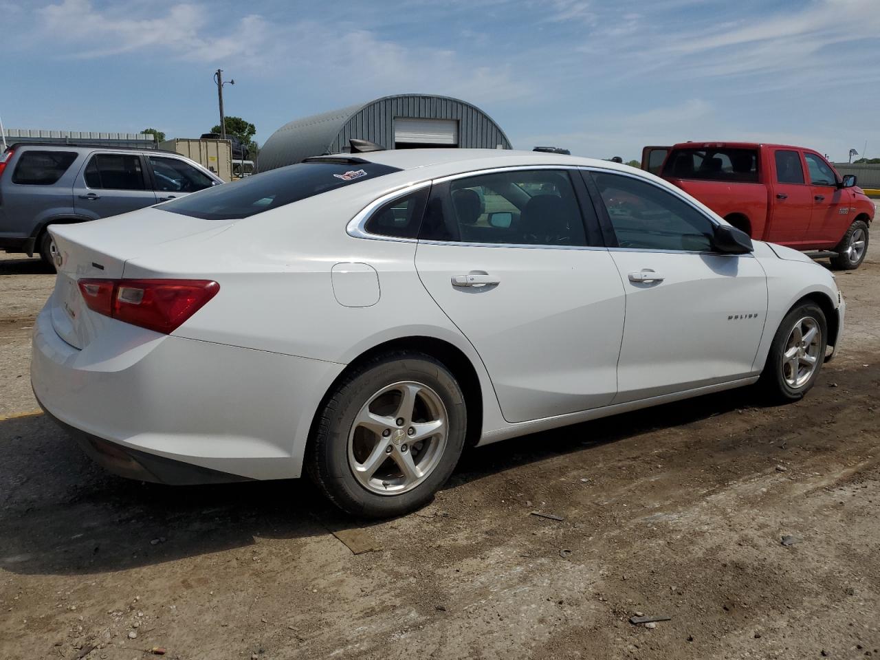 Photo 2 VIN: 1G1ZC5ST1JF106032 - CHEVROLET MALIBU 