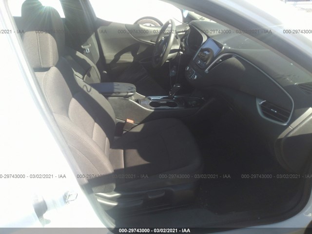 Photo 4 VIN: 1G1ZC5ST1KF138707 - CHEVROLET MALIBU 