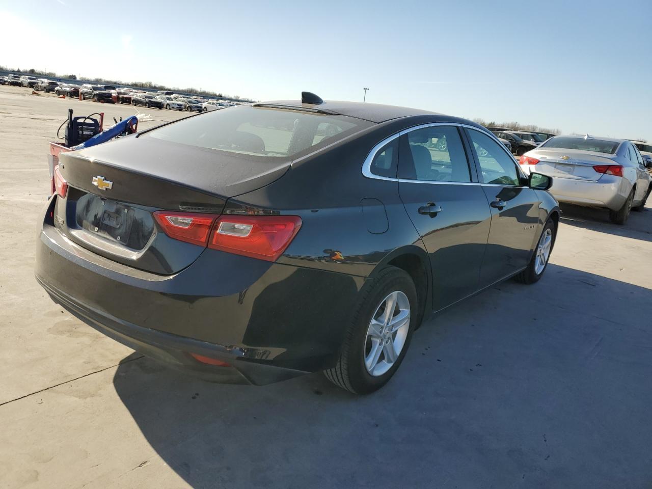 Photo 2 VIN: 1G1ZC5ST2NF187192 - CHEVROLET MALIBU 