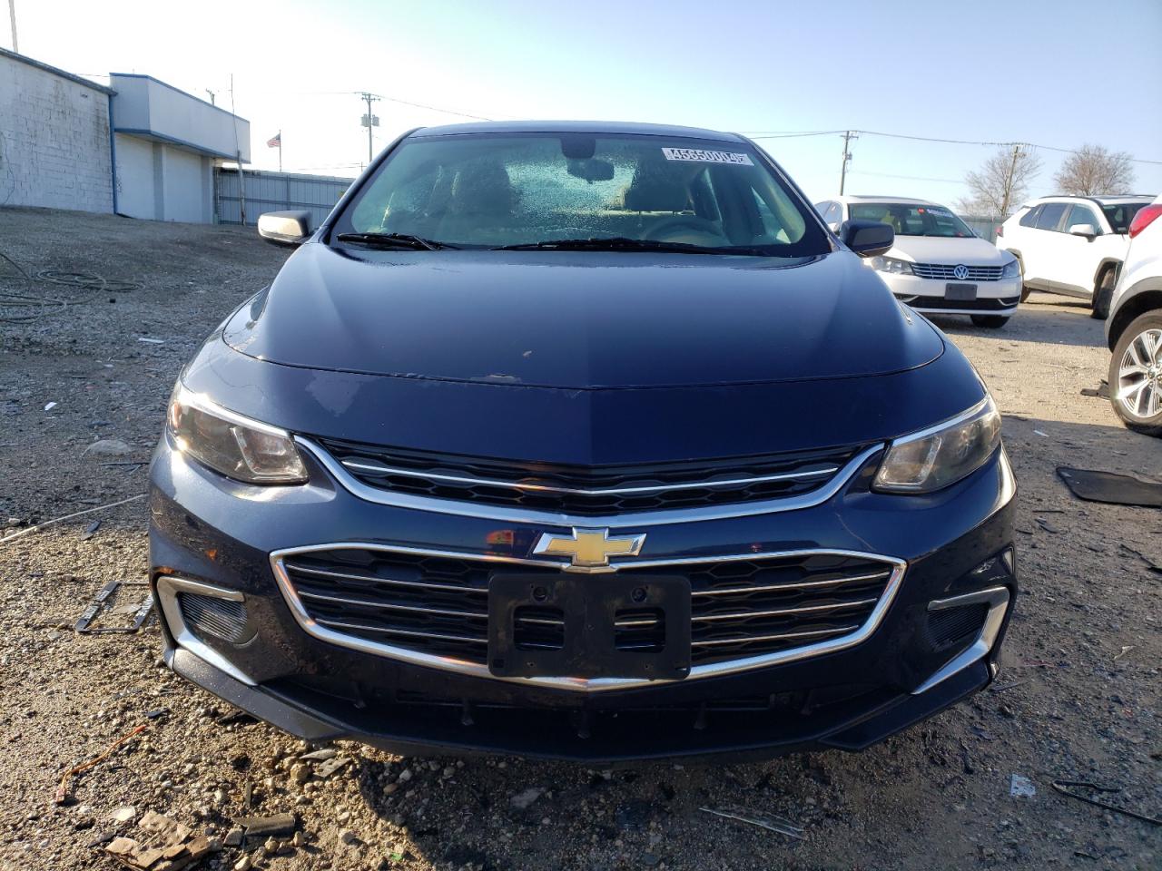 Photo 4 VIN: 1G1ZC5ST3JF220453 - CHEVROLET MALIBU 