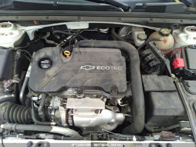 Photo 9 VIN: 1G1ZC5ST4GF306007 - CHEVROLET MALIBU 