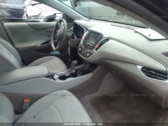 Photo 4 VIN: 1G1ZC5ST4HF143909 - CHEVROLET MALIBU 