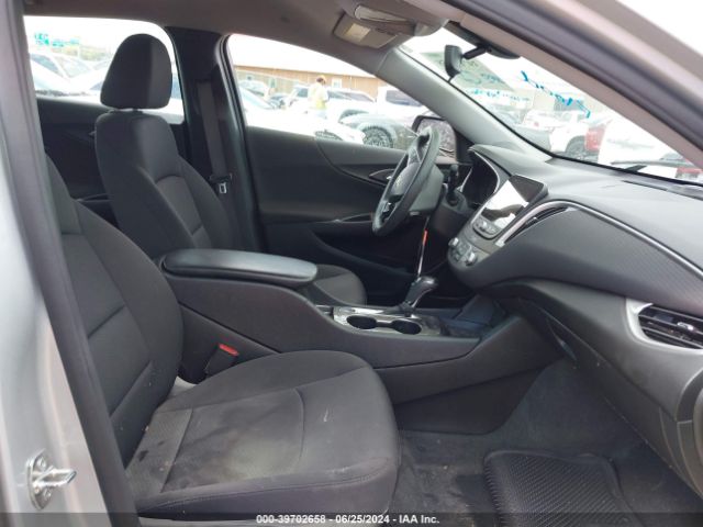 Photo 4 VIN: 1G1ZC5ST5LF143779 - CHEVROLET MALIBU 