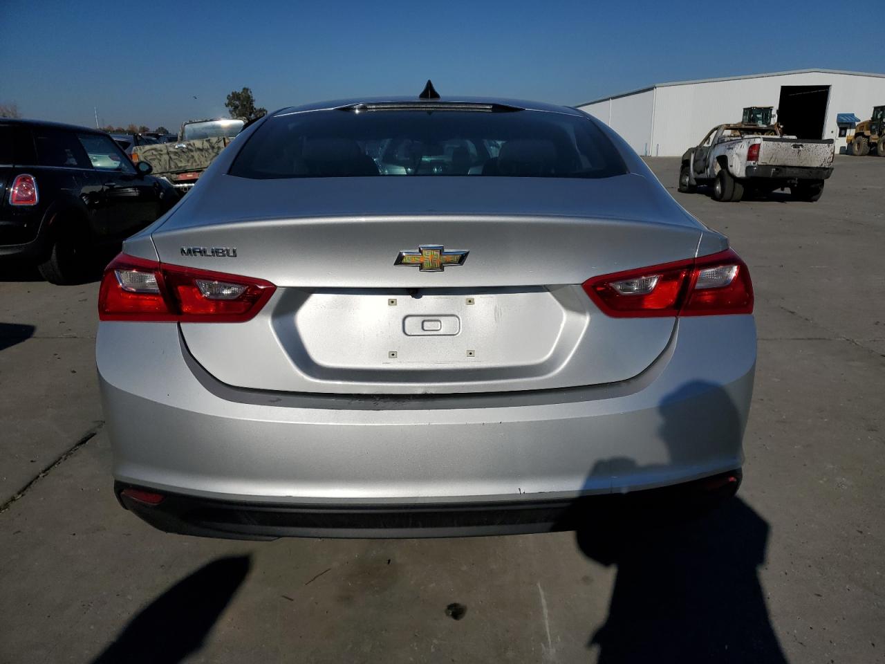 Photo 5 VIN: 1G1ZC5ST5MF040590 - CHEVROLET MALIBU 