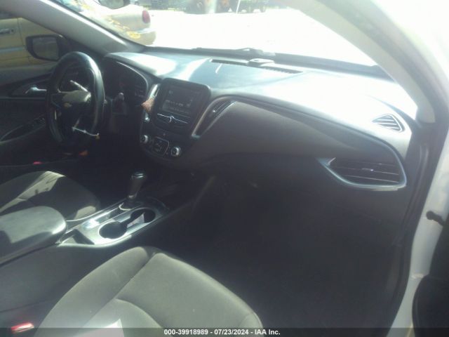 Photo 4 VIN: 1G1ZC5ST7HF226475 - CHEVROLET MALIBU 