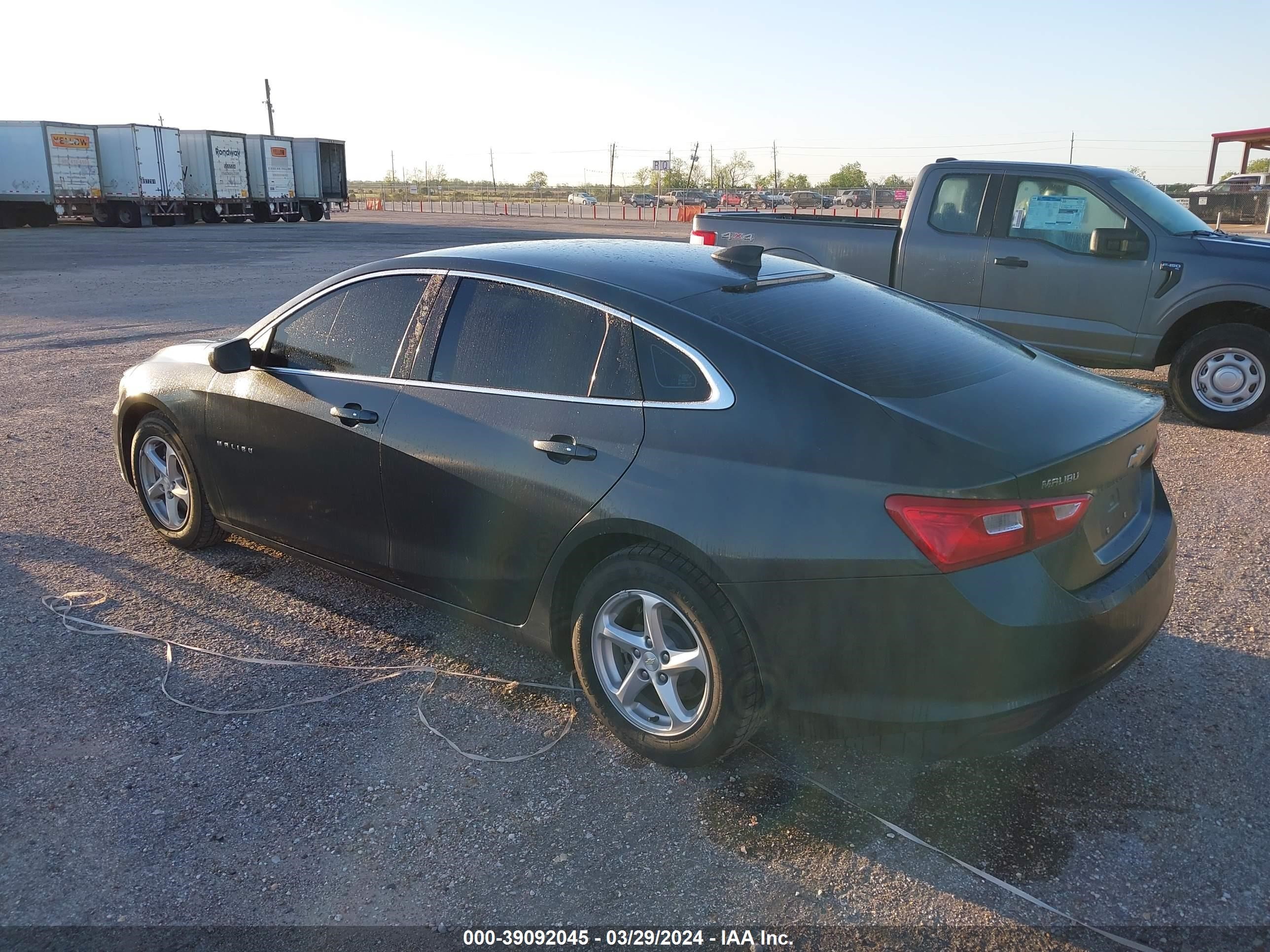 Photo 2 VIN: 1G1ZC5ST9HF258988 - CHEVROLET MALIBU 