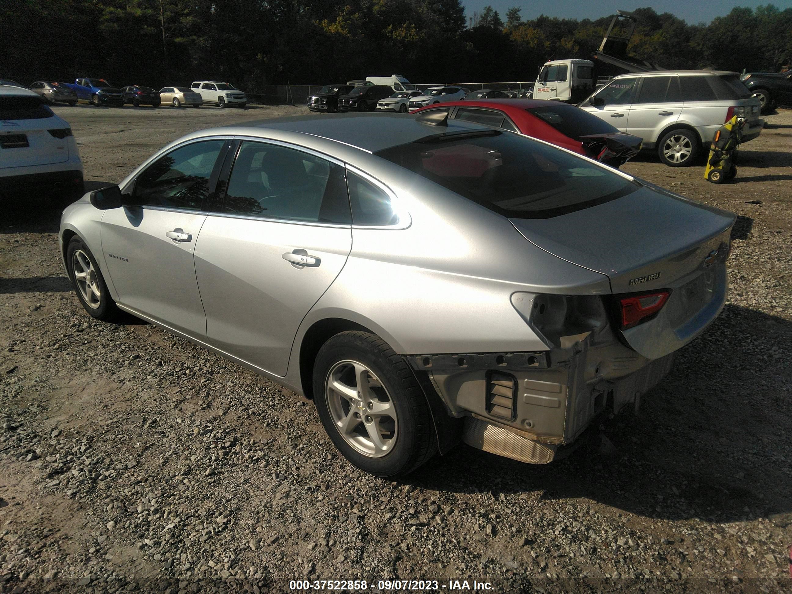 Photo 2 VIN: 1G1ZC5STXJF104974 - CHEVROLET MALIBU 