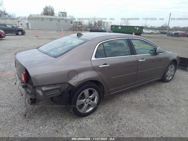 Photo 3 VIN: 1G1ZD5E03CF176696 - CHEVROLET MALIBU 