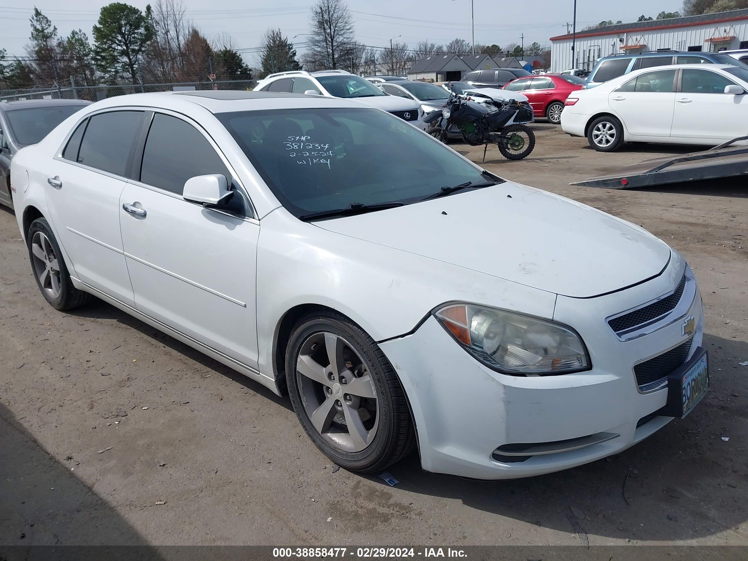 Photo 0 VIN: 1G1ZD5E04CF381234 - CHEVROLET MALIBU 