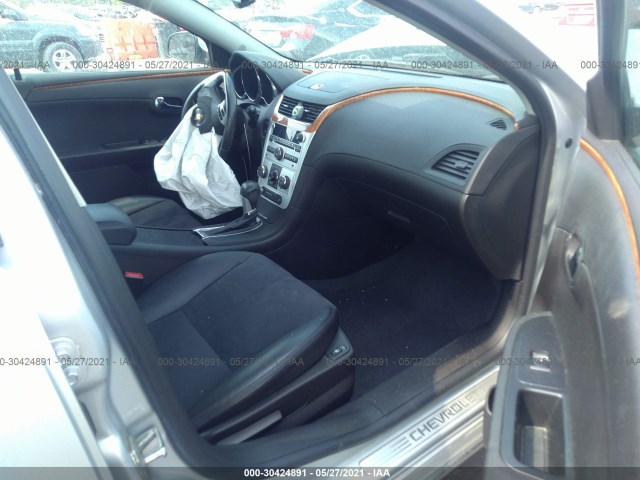 Photo 4 VIN: 1G1ZD5E05CF208631 - CHEVROLET MALIBU 