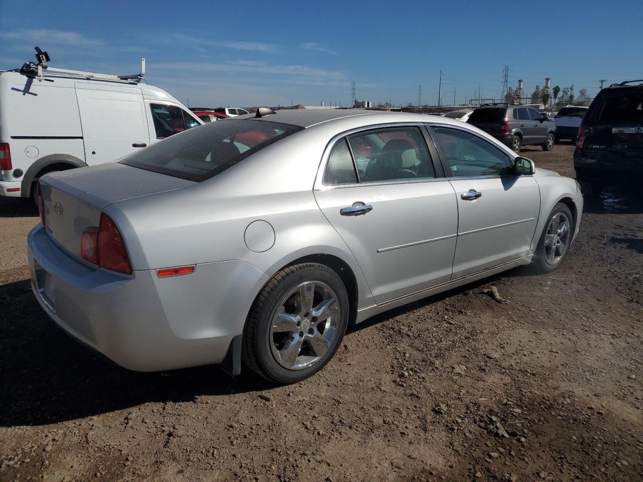 Photo 2 VIN: 1G1ZD5E07CF344789 - CHEVROLET MALIBU 