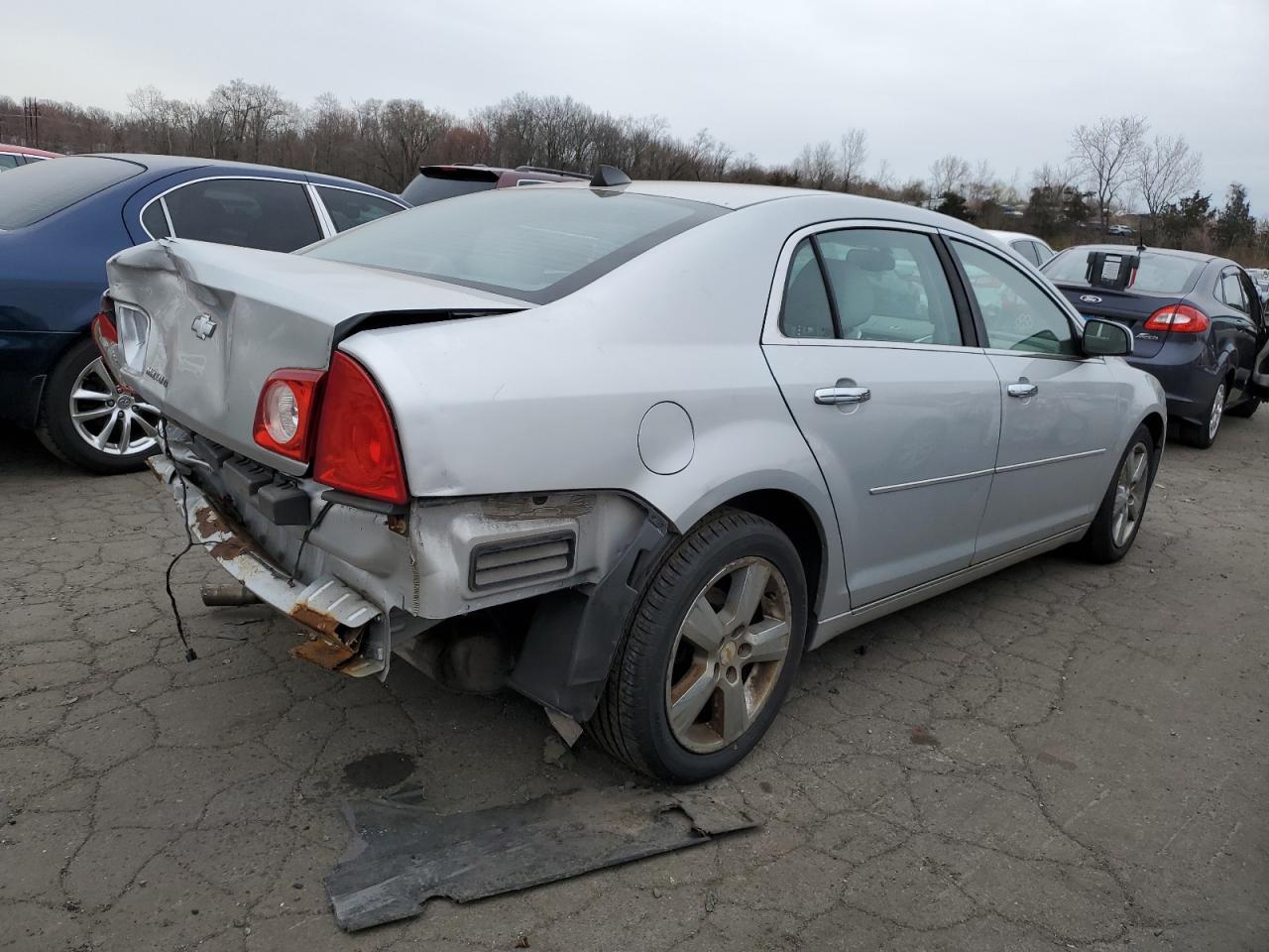 Photo 2 VIN: 1G1ZD5E08CF124688 - CHEVROLET MALIBU 